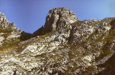 Apuany 84 - Carsica przy Mt. Mirandola fot K. Hancbach